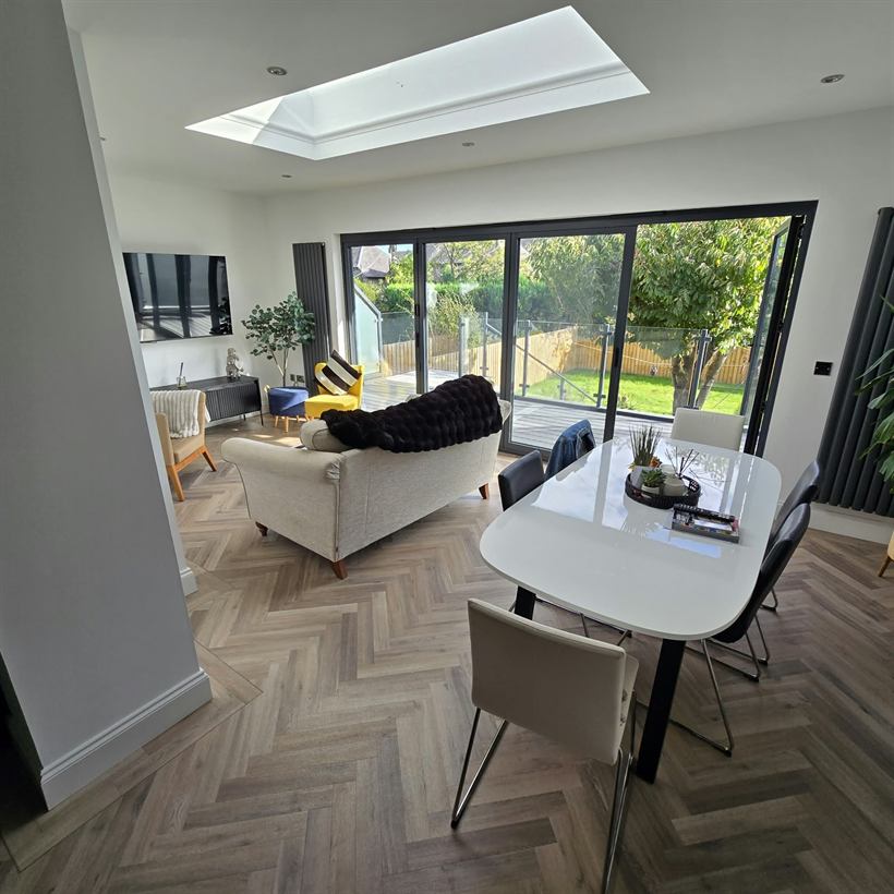 Living space with a roof lantern